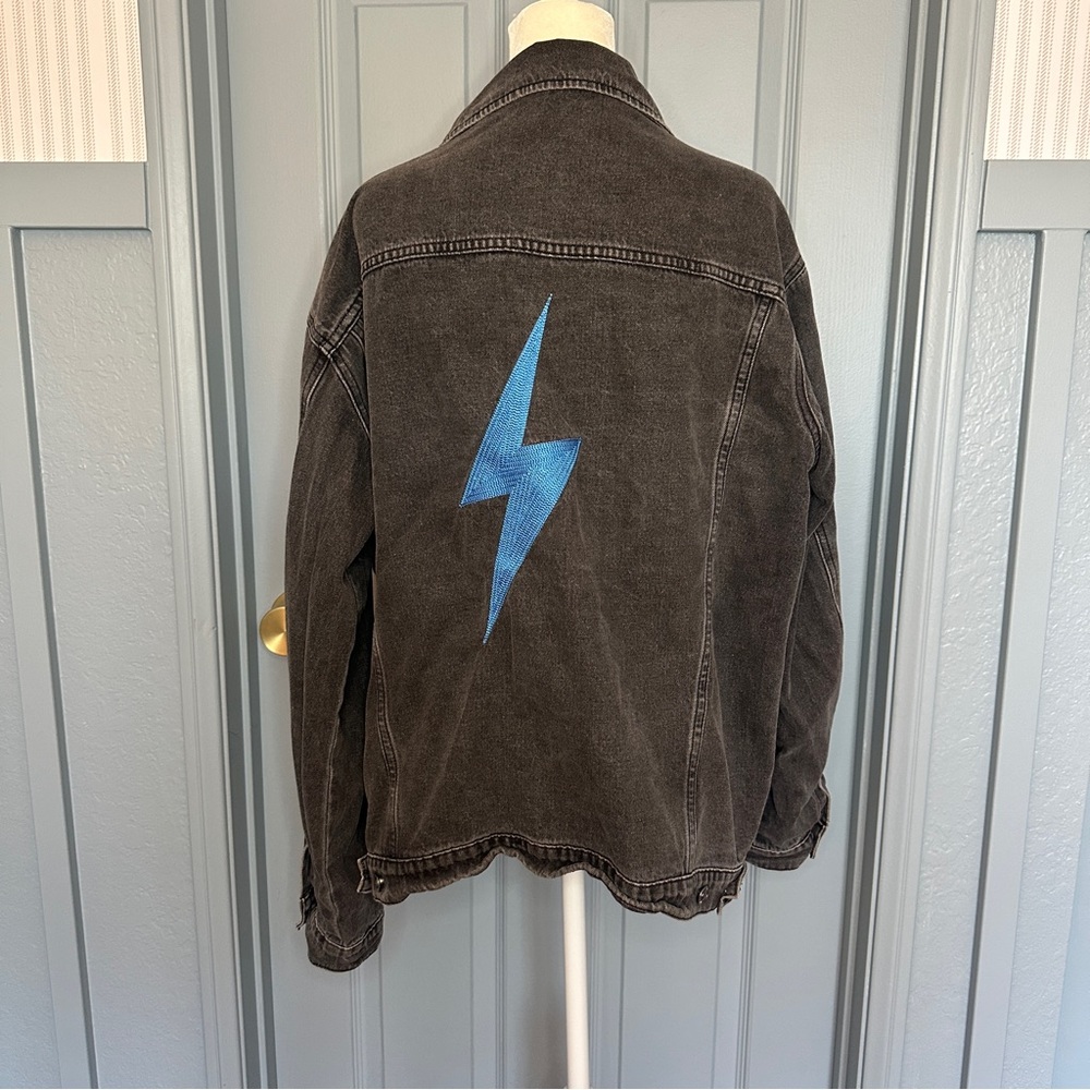 Los Angeles Chargers Retro Charcoal Denim Jacket - Picture 5 of 7